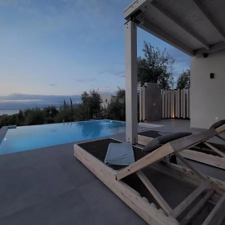 ヴィラ Filio By Vintage Travel アカラヴィ